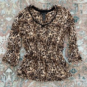 🍃💕 Rena’ Rofe’ Leopard Print Sleepwear Pajama Top • NWOT